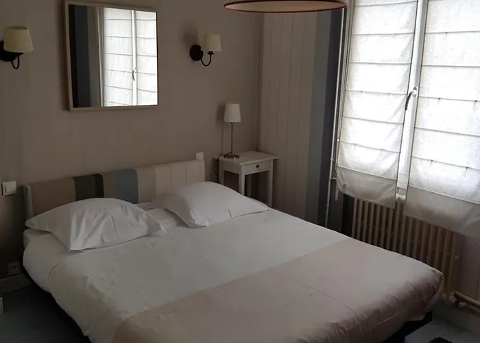 Oda ve Kahvaltı La Des Fleurs 3*