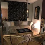 Bed & Breakfast La Des Fleurs 3*