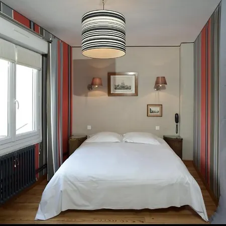 La Des Fleurs Bed and breakfast