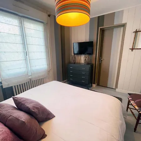 La Des Fleurs Bed and breakfast 3*