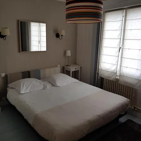 Bed and breakfast La Des Fleurs 3*